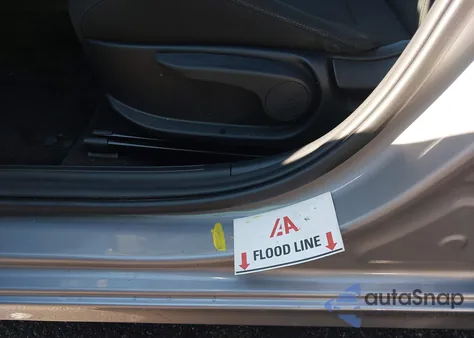 2025 Hyundai Elantra Sel Sport z USA, uszkodzony, nr VIN KMHLM4DGXSU917504